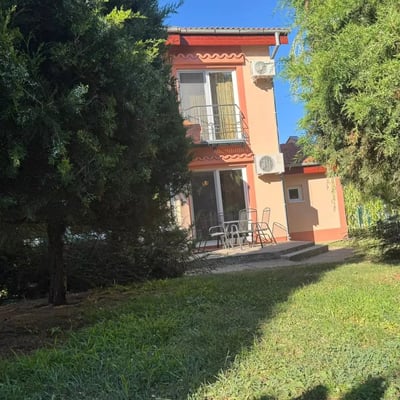 Долгосрочная аренда 3-комнатной квартиры, 125 м², в районе Tomis Plus, Констанца, Румыния