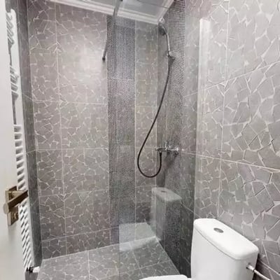 Long-term rental of a 3-room apartment, 70 m², in Faleza Nord district, Constanța, Romania