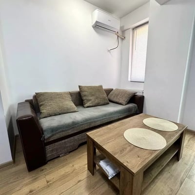 Langfristige Vermietung einer 2-Zimmer-Wohnung in Bukarest, Rumänien