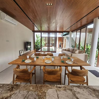 Long-term rental of a 3-bedroom villa in Singakerta, Bali, Indonesia