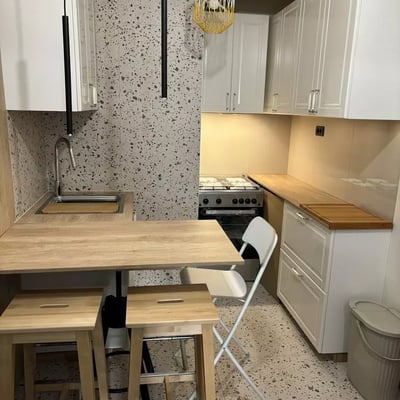 Long-term rental of a 3-room apartment 80 m², Tomis Nord district, Constanța, Romania