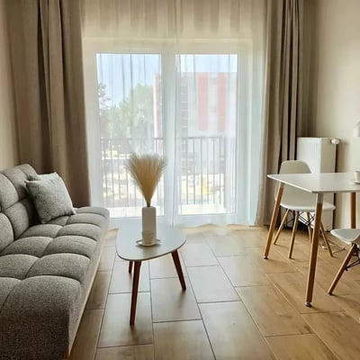 Langfristige Miete einer 2-Zimmer-Wohnung 37 m², Stadtteil Podgórze, Krakau, Polen