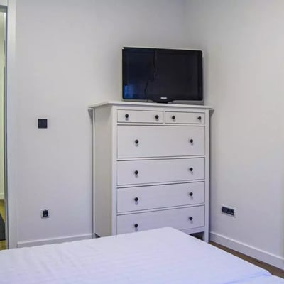 Location longue durée d’un appartement de 2 pièces, 54 m², Voždovac, Belgrade, Serbie