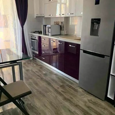 Alquiler a largo plazo de un piso de 2 habitaciones, 59 m², Tomis Plus, Constanza, Rumanía