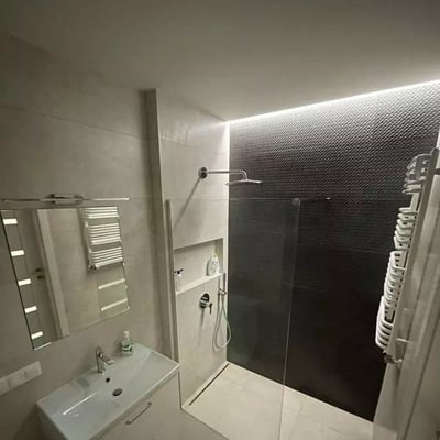 Langfristige Miete einer 2-Zimmer-Wohnung, 55 m², Wola, Warschau, Polen