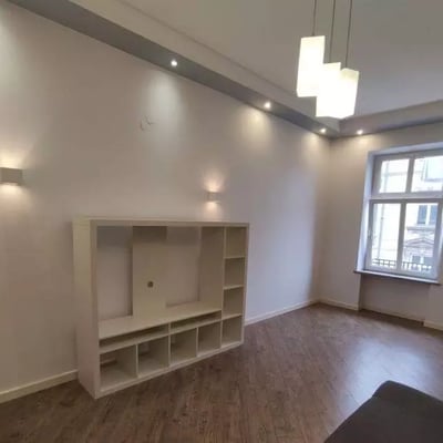 Langzeitmiete einer 1-Zimmer-Wohnung im Stadtteil Kazimierz, Krakau, Polen