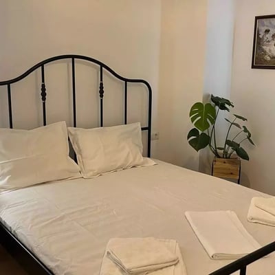 Location longue durée d’un appartement de 2 pièces, 55 m², à City Center, Constanța, Roumanie