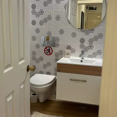 Location longue durée d’un appartement de 2 pièces, 55 m², à City Center, Constanța, Roumanie
