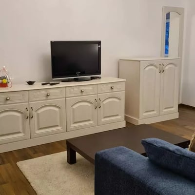 Long-term rental of a 2-room apartment, 60 m², in Old Center district, Constanța, Romania