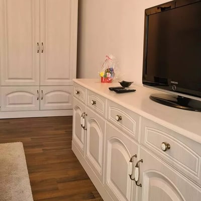 Long-term rental of a 2-room apartment, 60 m², in Old Center district, Constanța, Romania