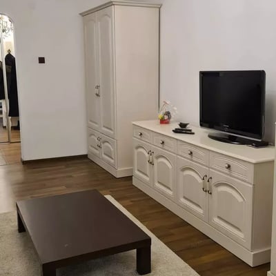 Long-term rental of a 2-room apartment, 60 m², in Old Center district, Constanța, Romania