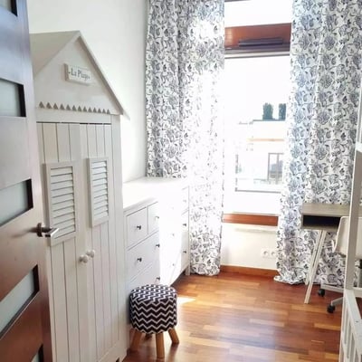 Long-term rental of a 4-room apartment, 105 m², in Wilanów district, Warsaw, Poland