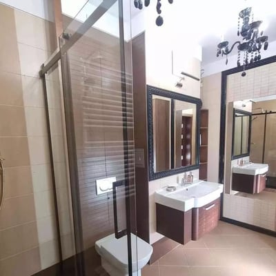 Long-term rental of a 4-room apartment, 105 m², in Wilanów district, Warsaw, Poland