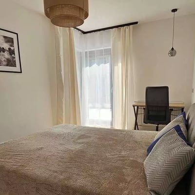 Langzeitmiete einer 2-Zimmer-Wohnung, 44 m², im Stadtteil Kleczków, Breslau, Polen