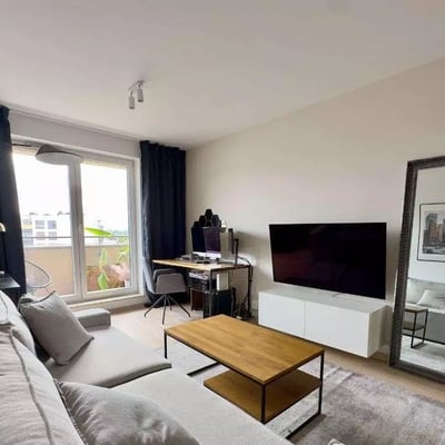 Langzeitmiete einer 2-Zimmer-Wohnung, 50 m², im Stadtteil Podgórze, Krakau, Polen