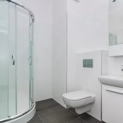 Long-term rental of a 2-room apartment, 44 m², in Stare Miasto district, Kraków, Poland