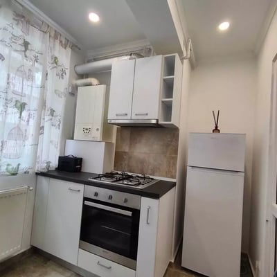 Alquiler a largo plazo de un piso de 1 habitación, en Chiajna, sector 6, Bucarest, Rumanía