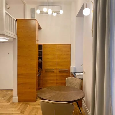 Long-term rental of a 2-room apartment, 46 m², in the city center, Warsaw, Poland