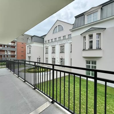 Long-term rental of a 3-room apartment, 96 m², in Krowodrza district, Kraków, Poland