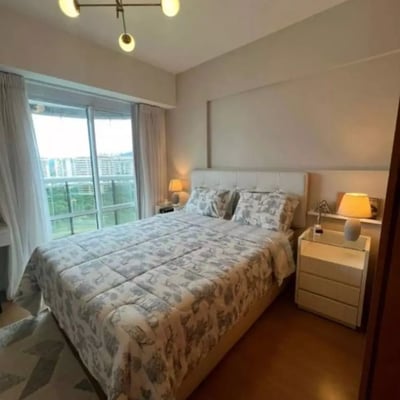 Alquiler a largo plazo de un piso, 140 m², en Barra da Tijuca, Río de Janeiro, Brasil