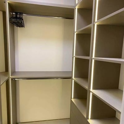 Long-term rental of a 2-room apartment, 60 m², in Wilanów district, Warsaw, Poland