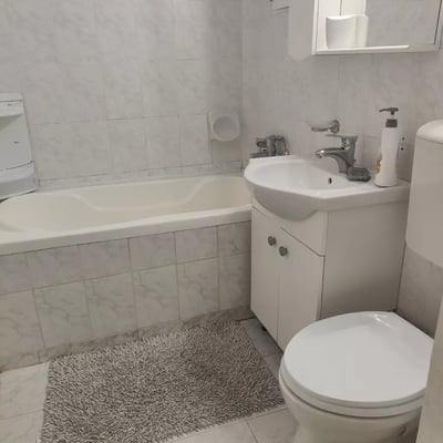 Long-term rental of a 2-room apartment, 54 m², in Casa de Cultură district, Constanța, Romania