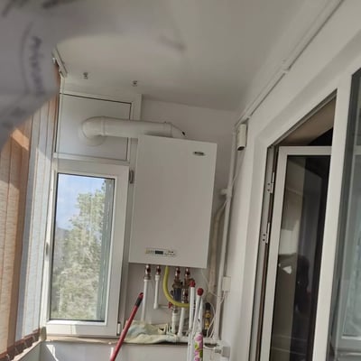 Location longue durée d’un appartement de 2 pièces, 54 m², à Casa de Cultură, Constanța, Roumanie