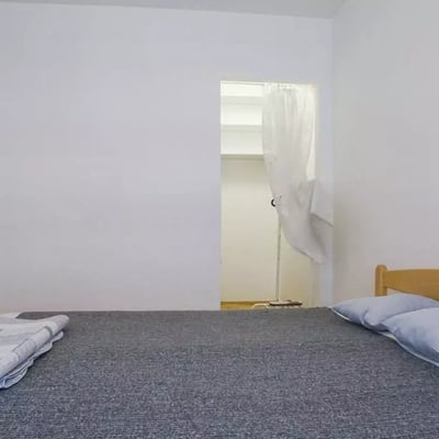Langzeitmiete einer 2-Zimmer-Wohnung, 37 m², im Stadtzentrum, Belgrad, Serbien