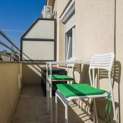 Долгосрочная аренда 2-комнатной квартиры, 37 м², в центре, Белград, Сербия