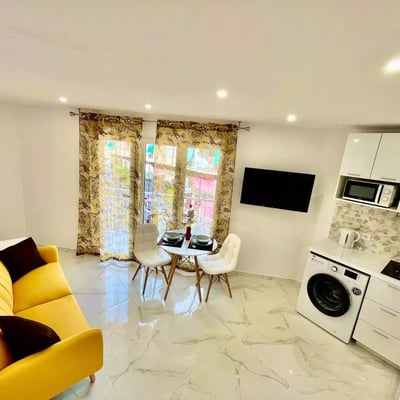 Long-term rental of a 1-bedroom apartment, 43 m², in Alicante, Spain