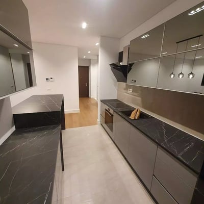 Alquiler a largo plazo de un piso de 2 habitaciones, 67 m², Belgrado, Serbia