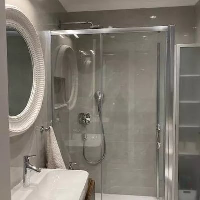 Alquiler a largo plazo de un piso de 2 habitaciones, 53 m², Nuevo Belgrado, Belgrado, Serbia