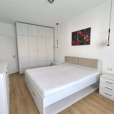 Долгосрочная аренда 2-комнатной квартиры, 54 м², сектор 6, Бухарест, Румыния