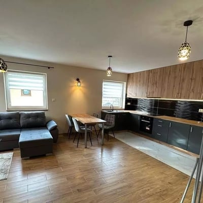 Langzeitmiete einer 3-Zimmer-Wohnung, 67 m², Stadtteil Dębniki, Krakau, Polen