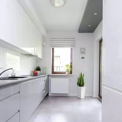 Location longue durée d’un appartement de 3 pièces, 72 m², quartier Mokotów, Varsovie, Pologne