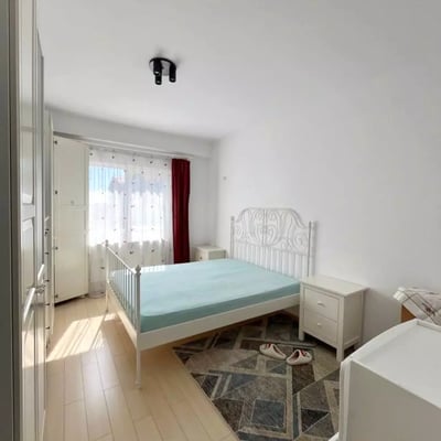 Alquiler a largo plazo de un piso de 1 dormitorio, 55 m², distrito Chiajna, Bucarest, Rumanía