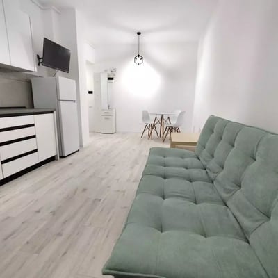 Alquiler a largo plazo de un piso de 1 dormitorio, distrito Chiajna, Bucarest, Rumanía