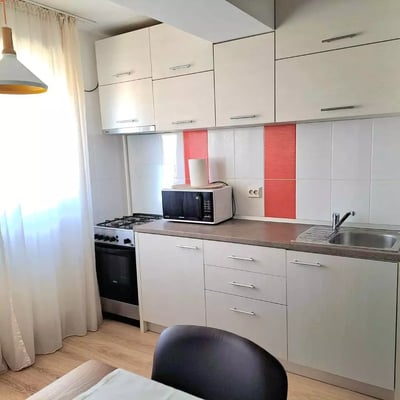 Долгосрочная аренда квартиры с 1 спальней в районе Sector 3, Бухарест, Румыния