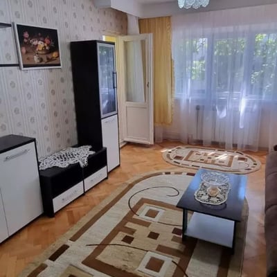 Long-term rental of a 2-room apartment, 60 m², Inel II district, Constanța, Romania