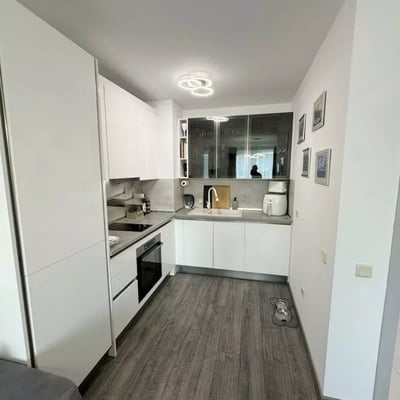 Долгосрочная аренда 2-комнатной квартиры, Варна, Болгария