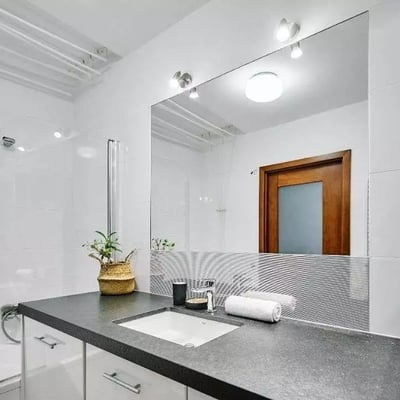 Долгосрочная аренда 2-комнатной квартиры 53 м², Краков, Польша