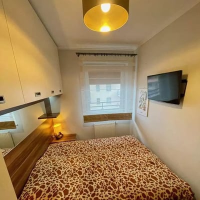 Langzeitmiete einer 3-Zimmer-Wohnung, 60 m², in Mały Płaszów – Podgórze, Krakau, Polen