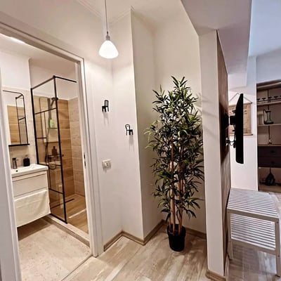 Long-term rental of a studio apartment, 41 m², in Casa de Cultură, Constanța, Romania