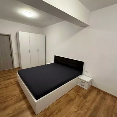 Long-term rental of a 2-room apartment, 65 m², in Constanța, Romania