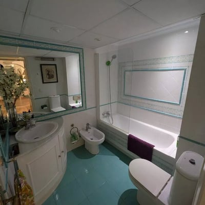 Long-term rental of a 3-bedroom apartment, 100 m², in Alicante, Spain