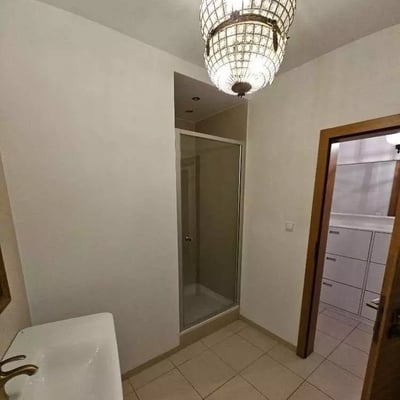 Долгосрочная аренда 2-комнатной квартиры, 56 м², в районе Stare Podgórze, Краков, Польша