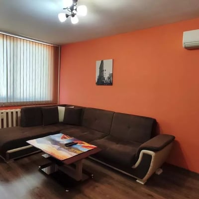 Location longue durée d’un appartement de 3 pièces à Troshevo, Varna, Bulgarie