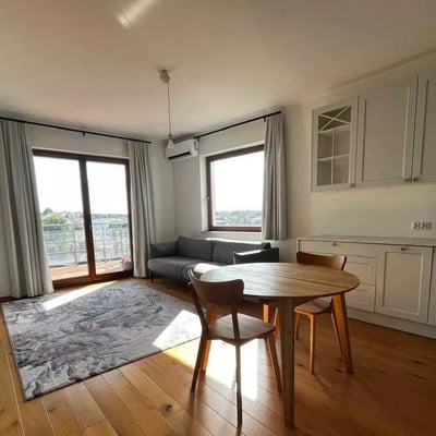 Langzeitmiete einer 2-Zimmer-Wohnung, 56 m², in Dębniki, Krakau, Polen