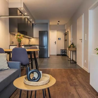 Langzeitmiete einer 2-Zimmer-Wohnung, 47 m², in Breslau, Polen