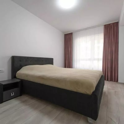 Long-term rental of a 2-room apartment, 61 m², in Tomis Plus, Constanța, Romania